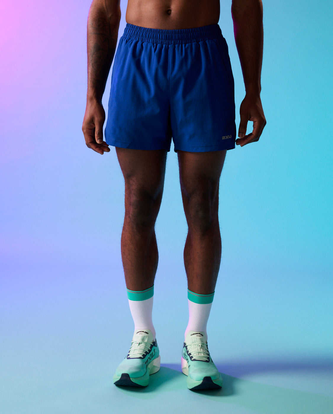 2xu-aero-5-inch-shorts-da-running-uomo-blu image 1