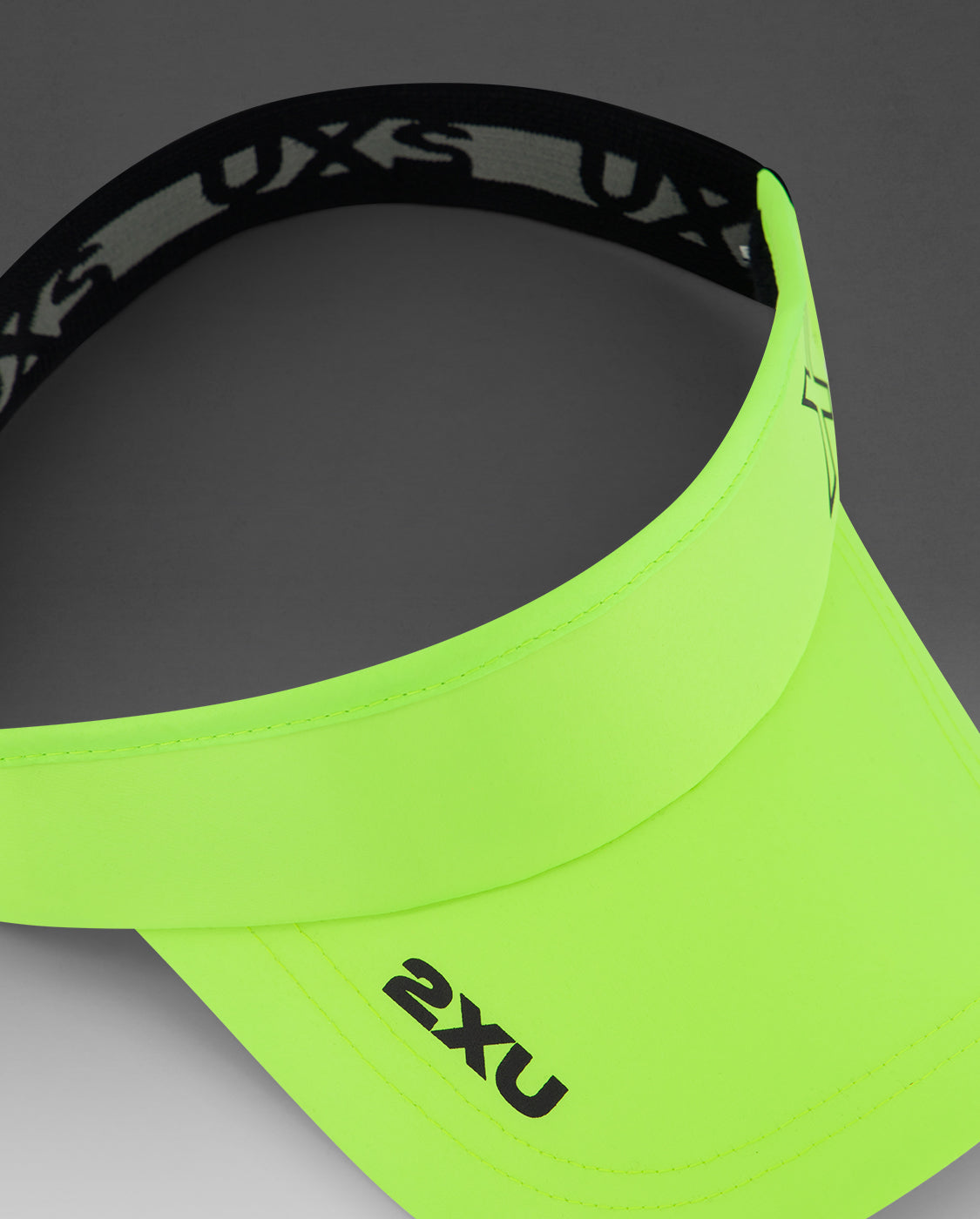 2xu-performance-visiera-running-unisex-giallo-fluo image 4