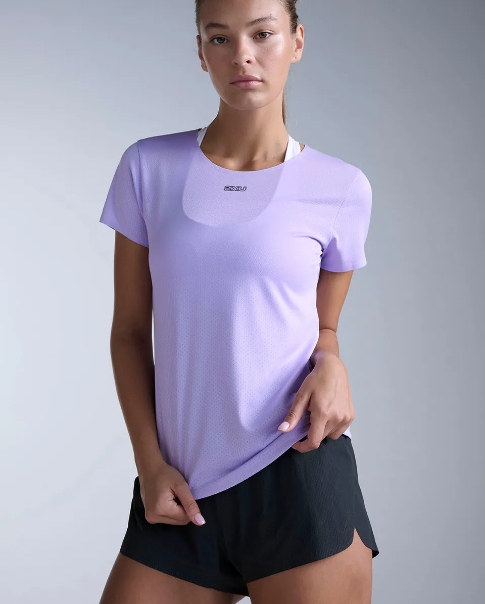 2xu-light-speed-tech-tee-running-viola image 1