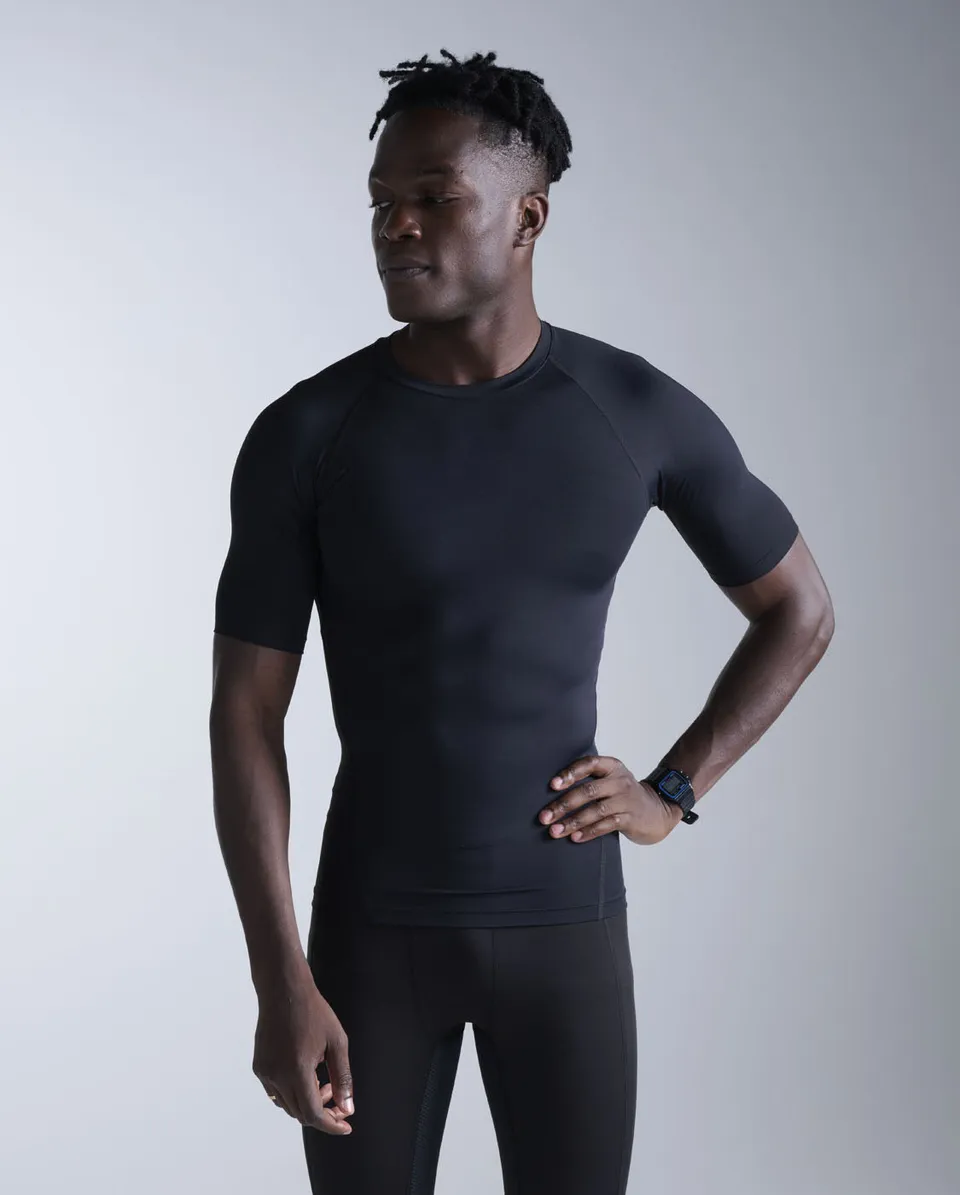 2xu-core-compression-short-sleeve-nero-maglia-compressione image 1