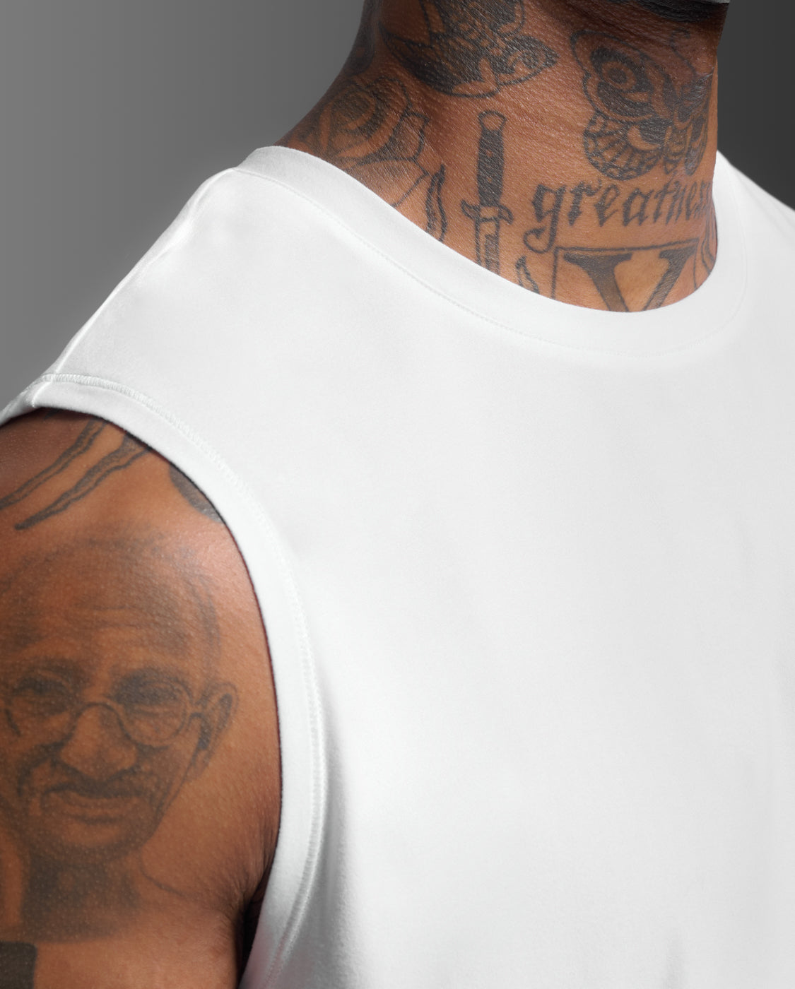 2xu-signature-tank-canotta-training-uomo-bianco image 8