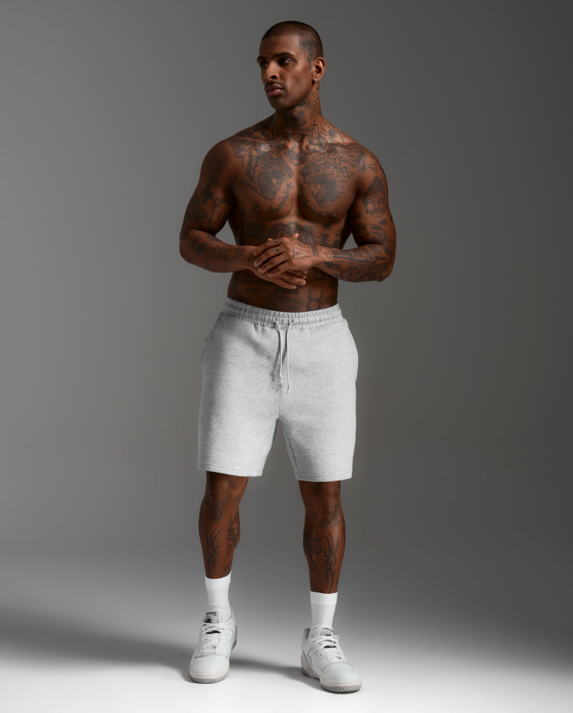 2xu-commute-smooth-spacer-shorts-grigio-regular image 4