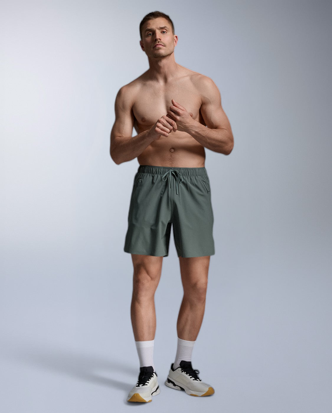 2xu-motion-pantaloncini-training-7-pollici-uomo-verde image 6