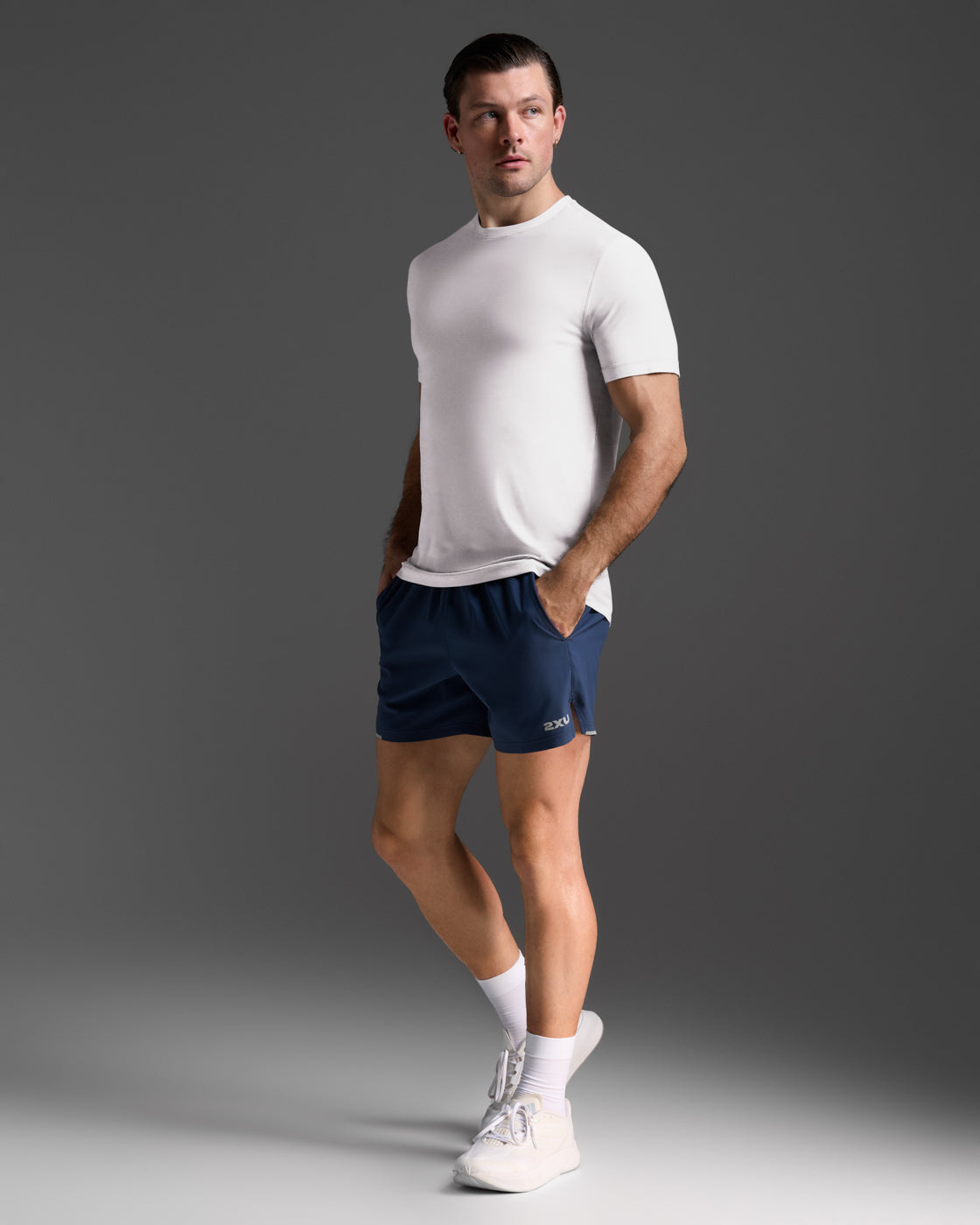 2xu-signature-tee-bianca image 3