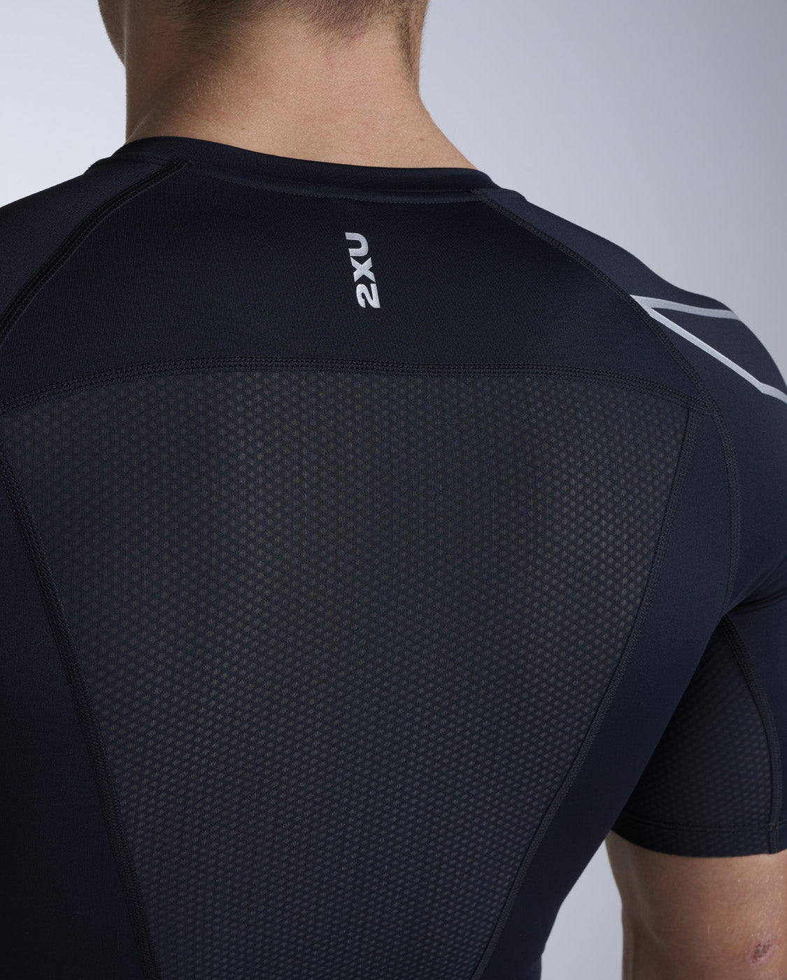 2xu-core-compression-maglia-manica-corta-uomo image 5