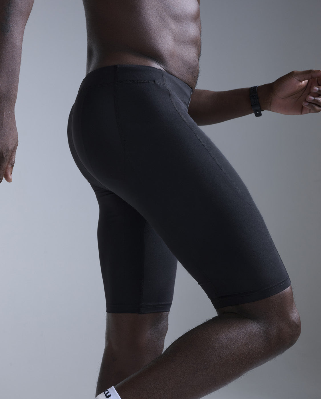 2xu-core-compression-shorts-pantaloncini-compressivi-uomo-nero image 6