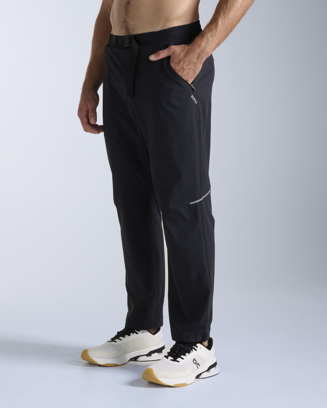 2xu-aero-trail-jogger-uomo image 2