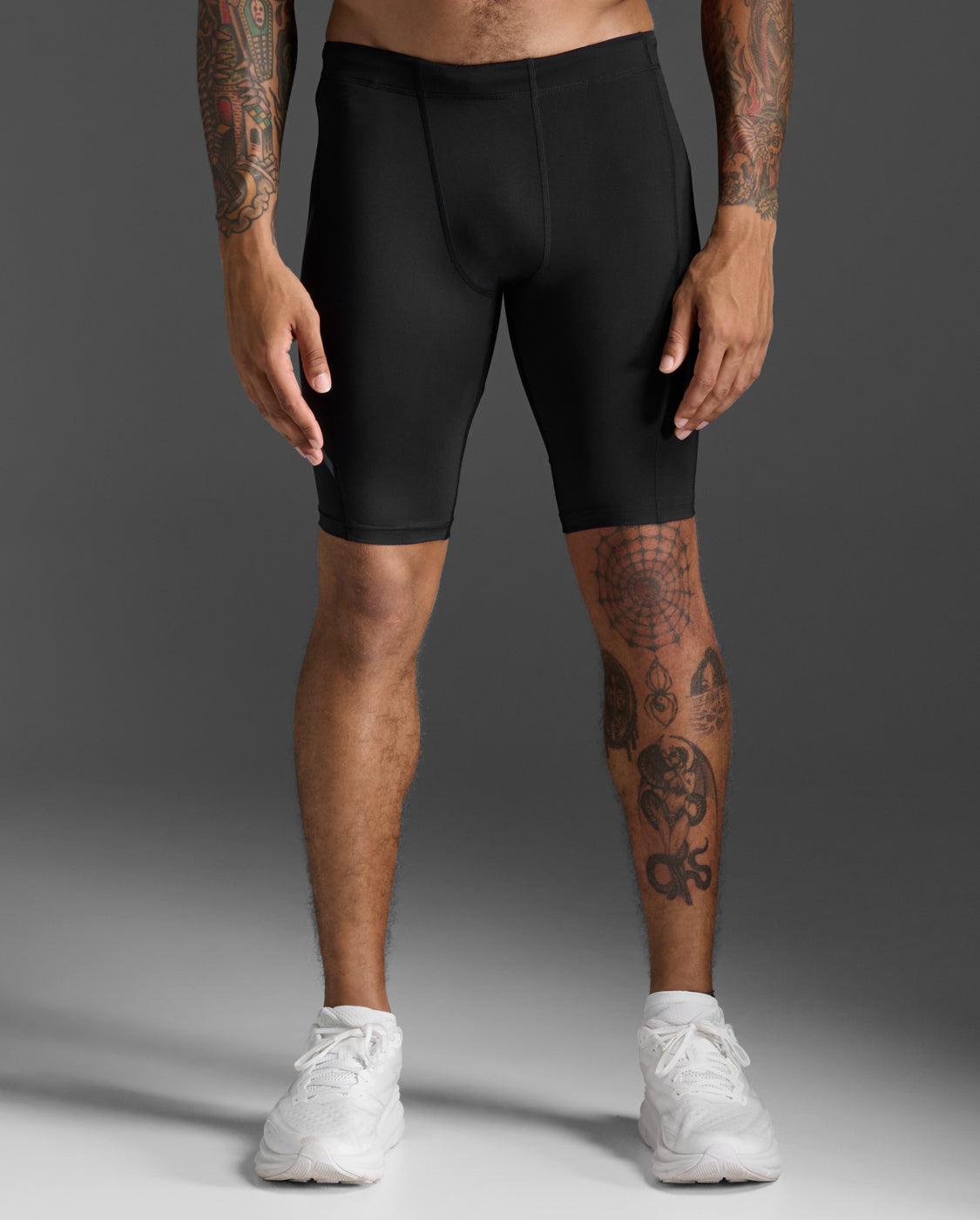 2xu-core-compression-shorts-shorts-compressivi-training image 2