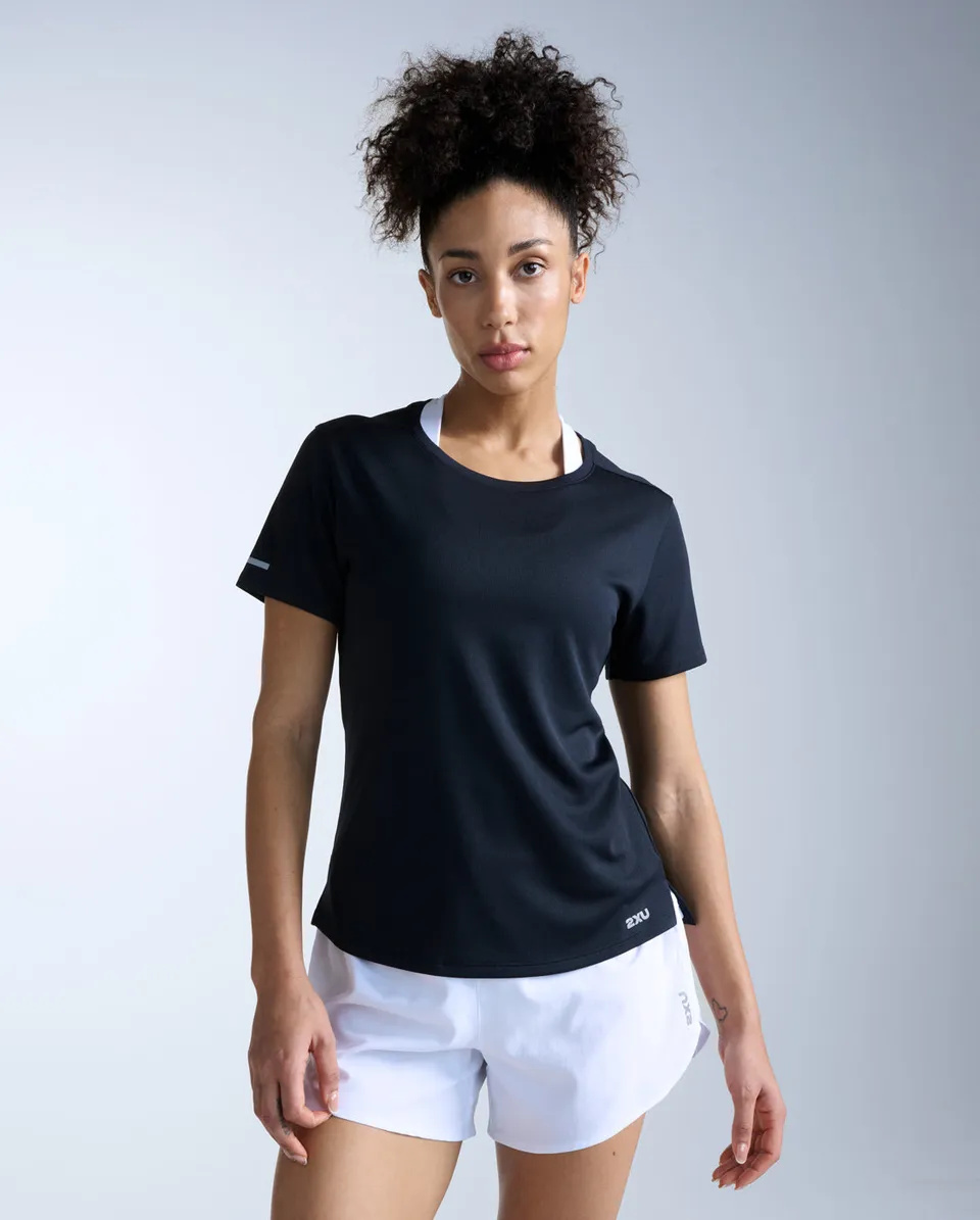 2xu-aero-tee-t-shirt-running-uomo image 1