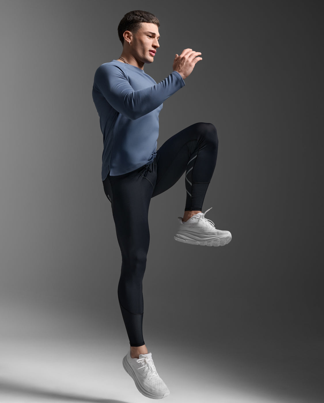 2xu-aero-long-sleeve-maglia-running-manica-lunga-blu image 4