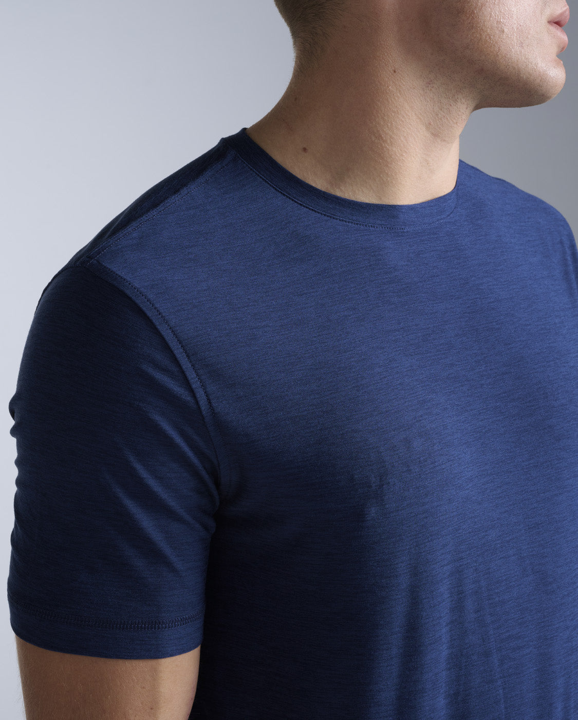 2xu-signature-tee-uomo-blu-maglia-training-regular-cotone-tecnico image 7