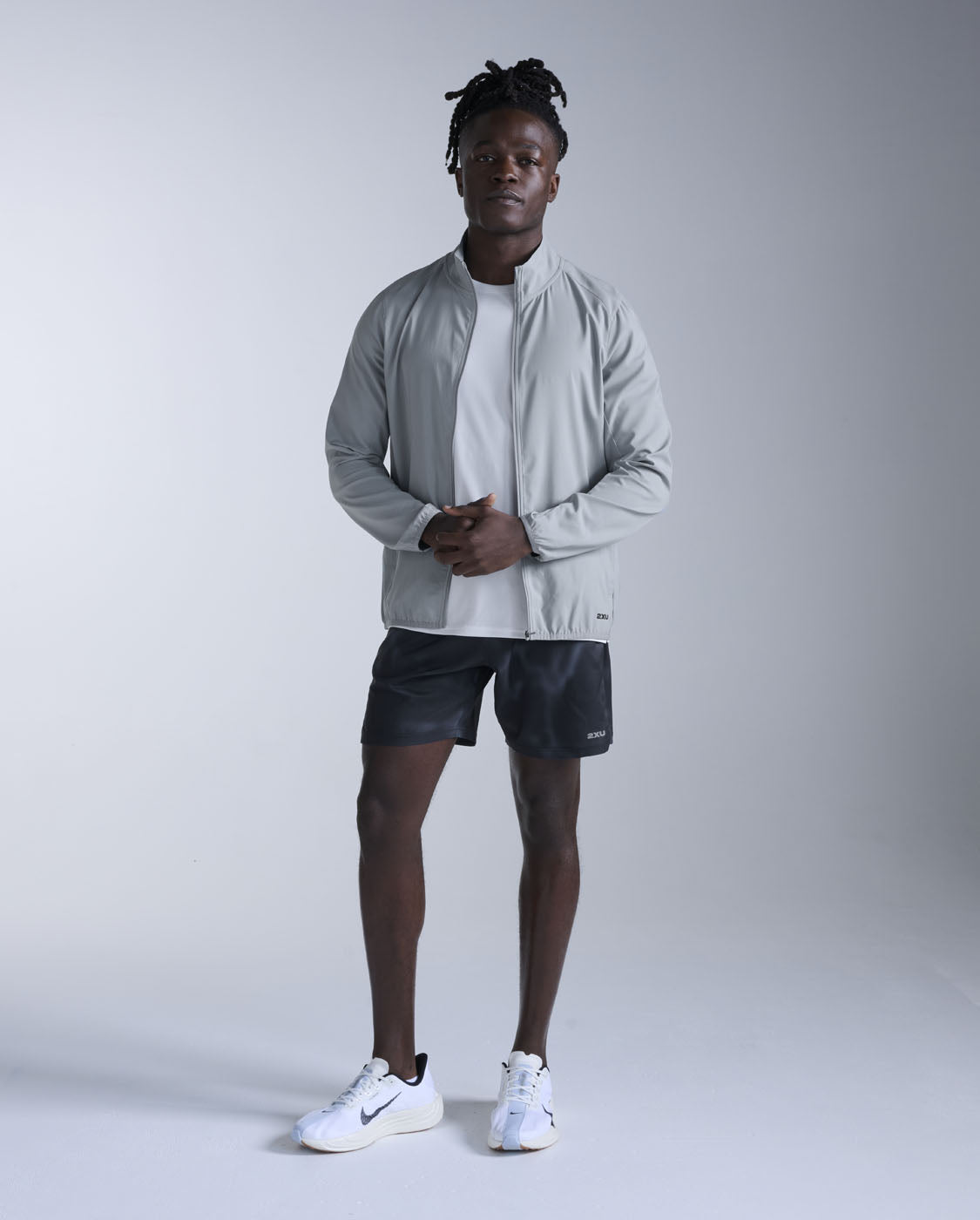 2xu-aero-giacca-running-antipioggia-grigia image 1