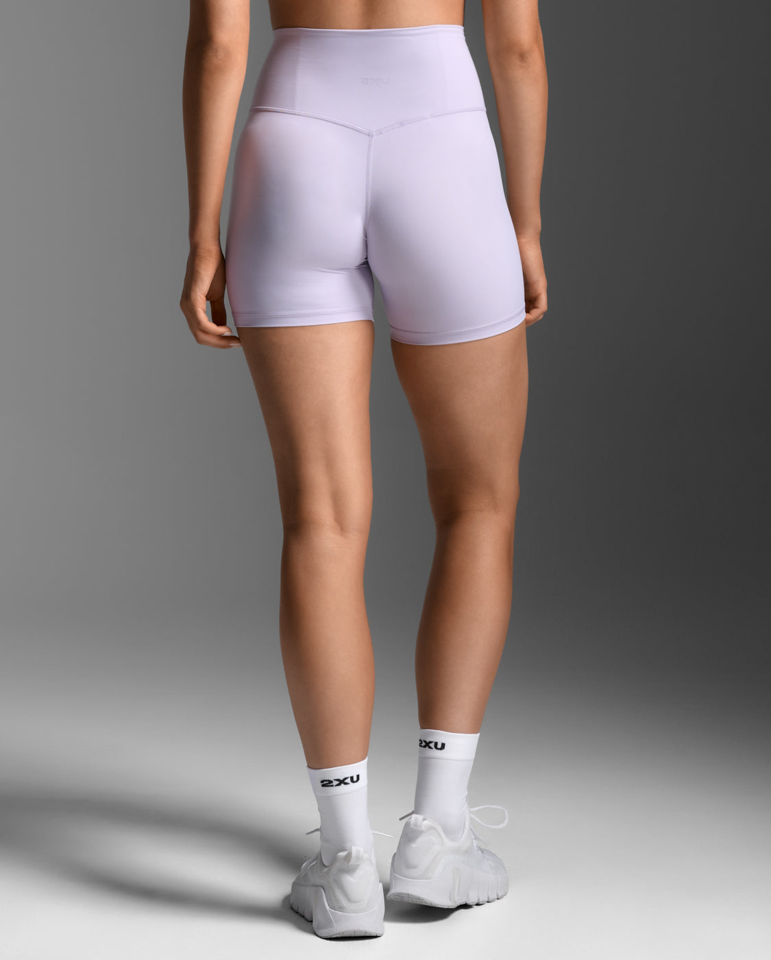 2xu-fluid-hi-rise-5-inch-shorts-shorts-training-donna-lilla image 4