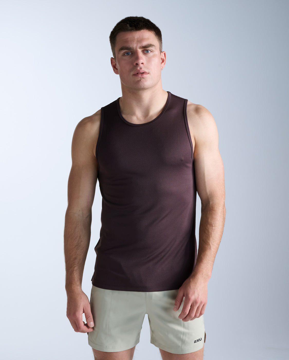2xu-aero-tank-uomo-canotta-running-slim-bordeaux image 4