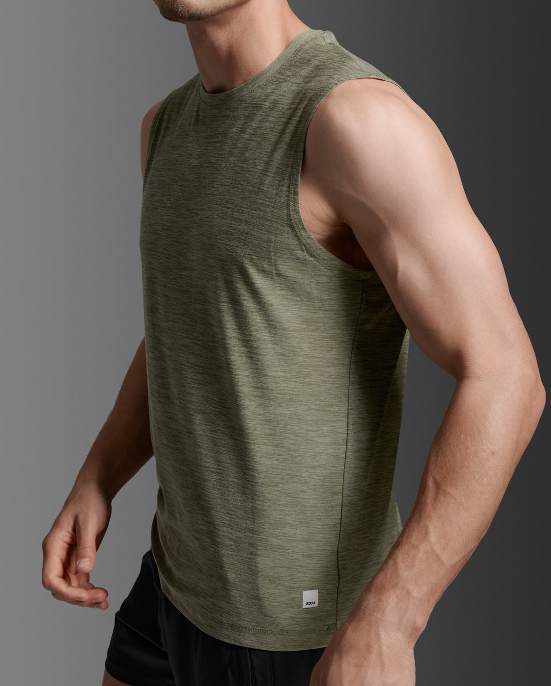 2xu-signature-tank-uomo-canotta-training image 3