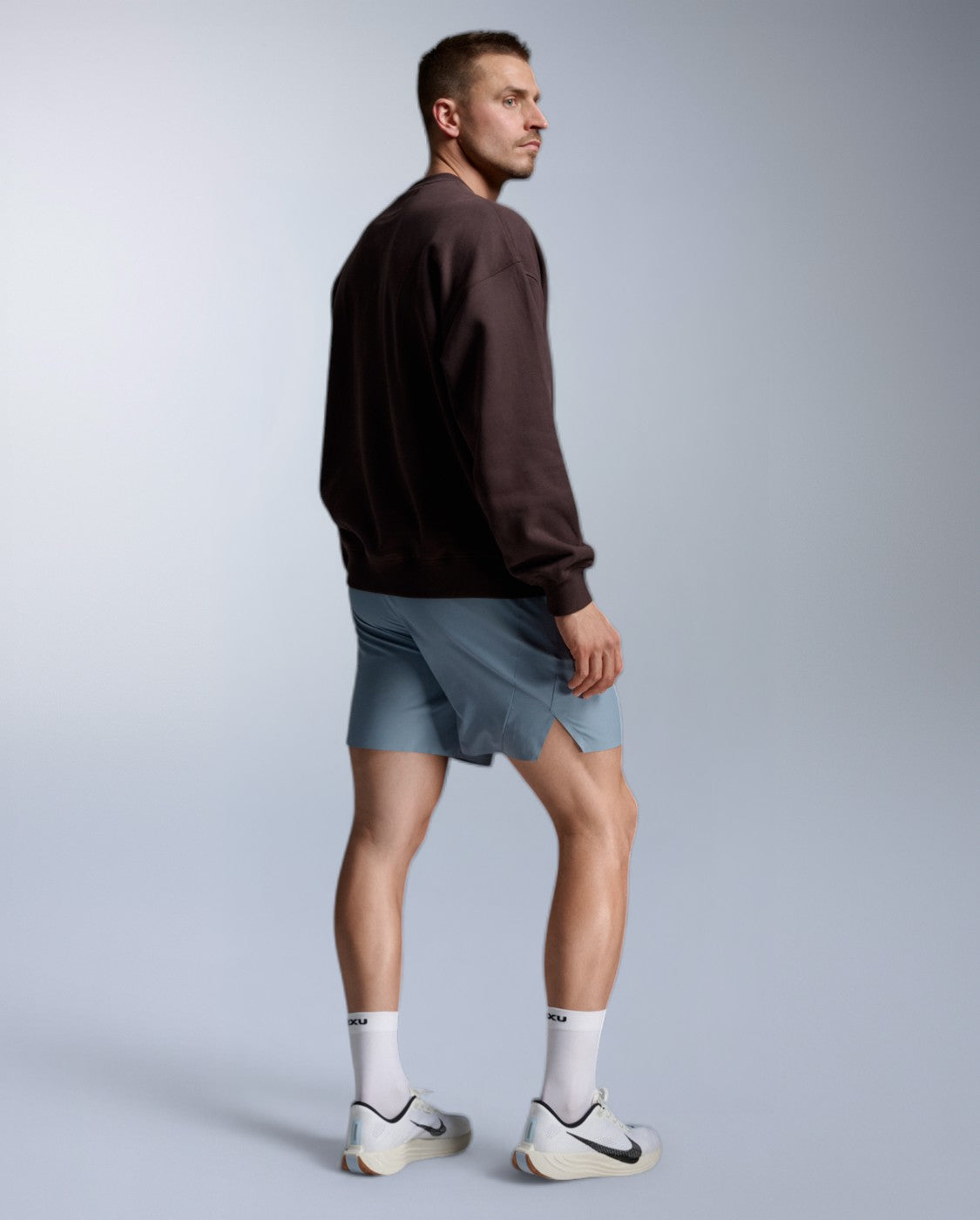 2xu-ez-oversized-organic-cotton-crew-marrone-felpa-unisex image 8