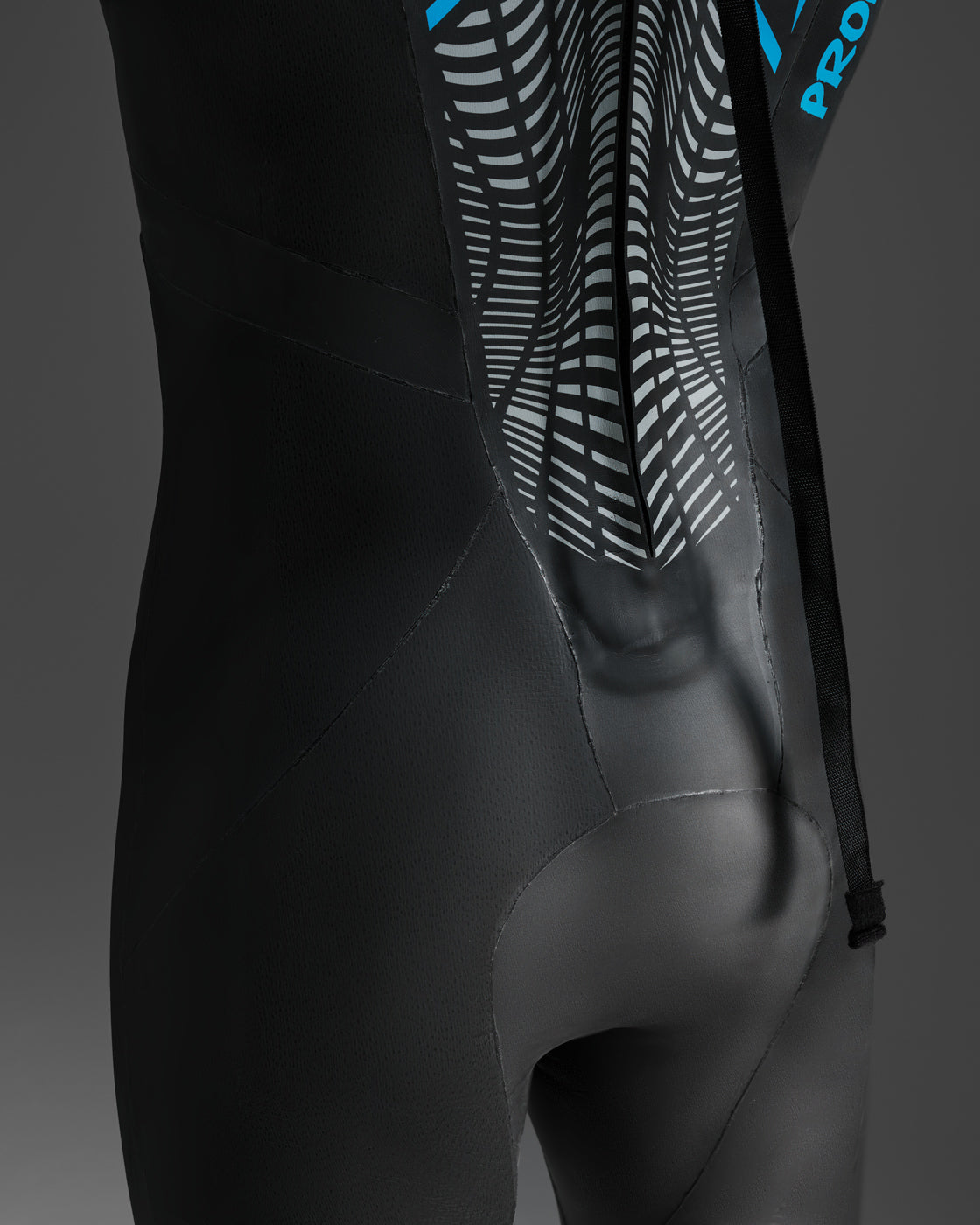 2xu-propel-2-muta-triathlon-nero-azzurro image 4