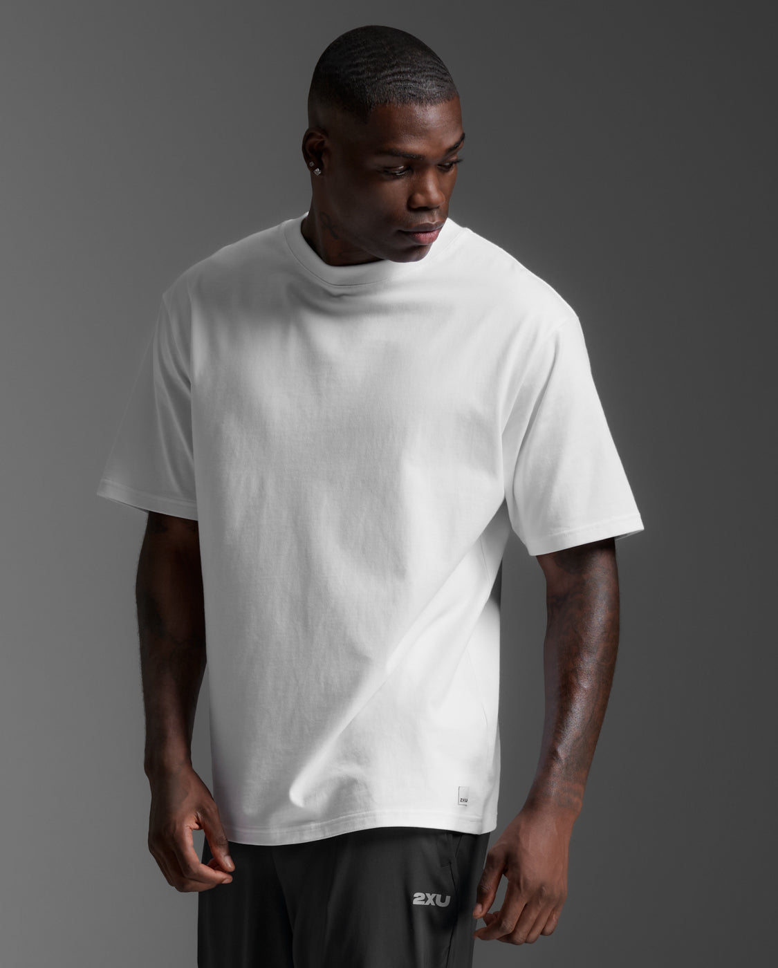 2xu-ez-oversized-organic-cotton-tee-bianca-t-shirt-cotone-organico image 3