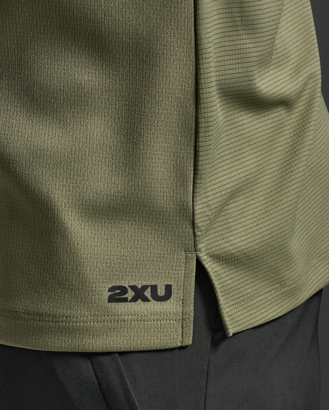 2xu-aero-long-sleeve-maglia-running-manica-lunga-verde image 7