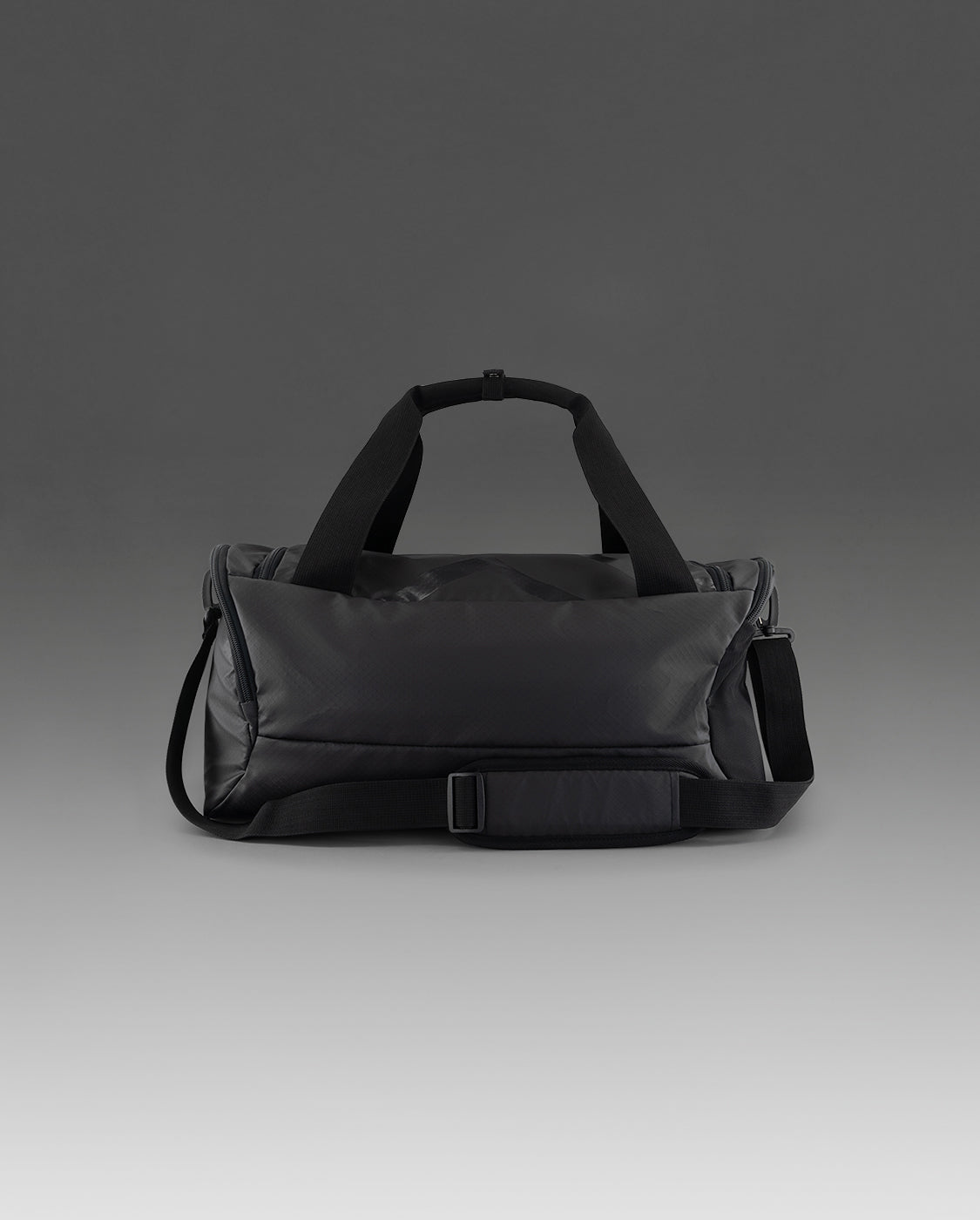 2xu-gym-bag-30l-nero image 4