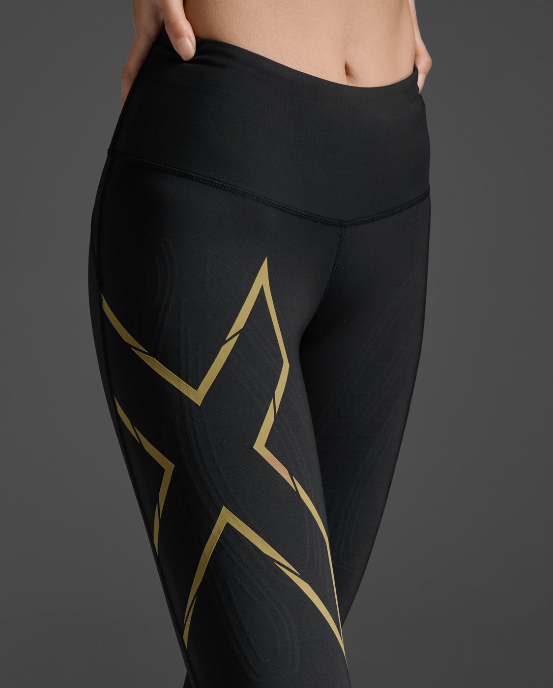 2xu-light-speed-mid-rise-compression-tights image 5