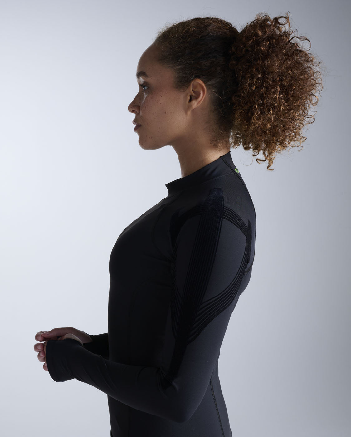 2xu-recovery-compression-top-con-fir-extra-firm image 7