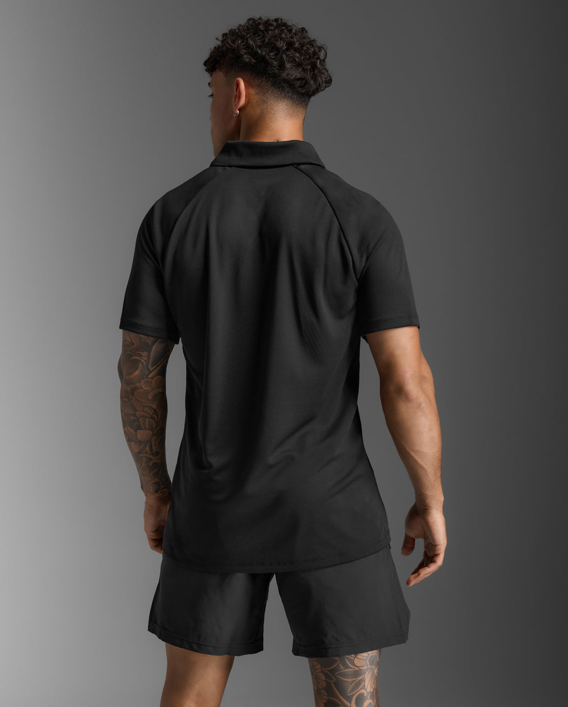 2xu-aspire-polo-uomo-nero image 3