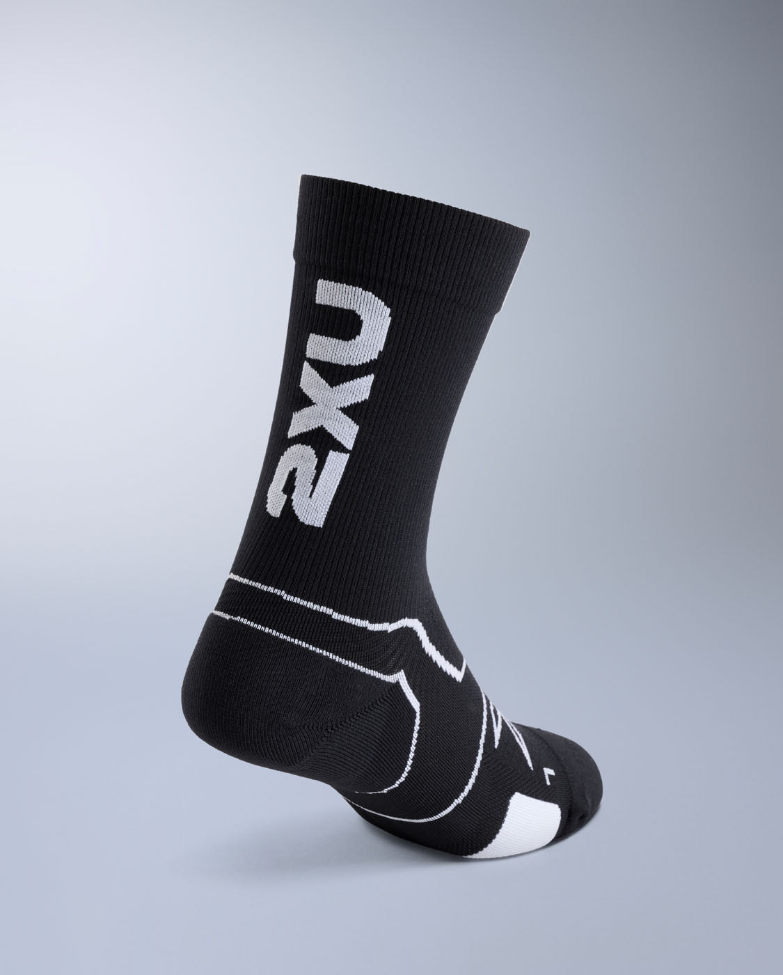 2xu-vectr-cushion-crew-socks-calze-running-nere-bianche image 2