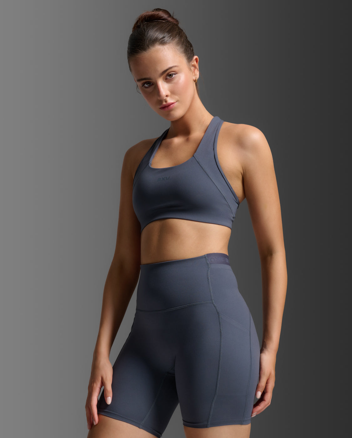 2xu-form-racerback-medium-impact-bra-blu-donna image 6