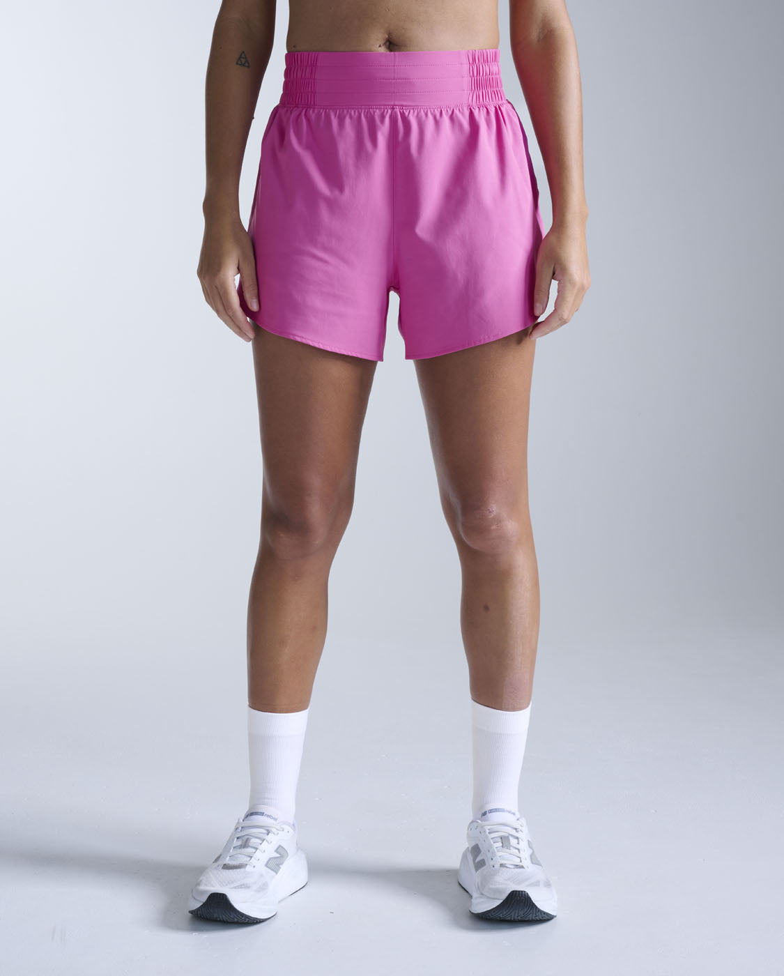 2xu-aero-hi-rise-4-inch-shorts-donna image 1