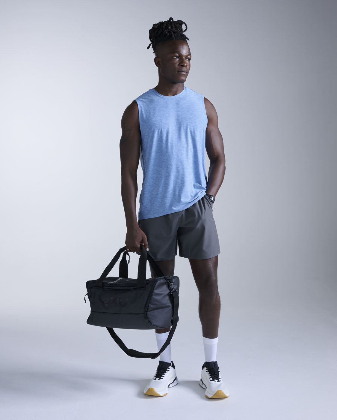 2xu-signature-tank-canotta-training-uomo-blu-2 image 5