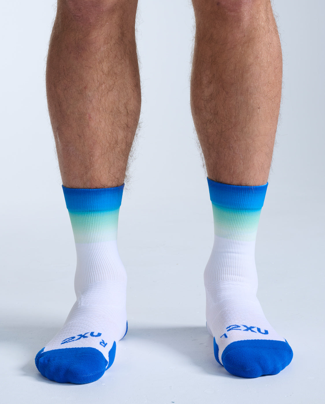 2xu-vectr-light-cushion-crew-socks-calze-running-compressione image 1