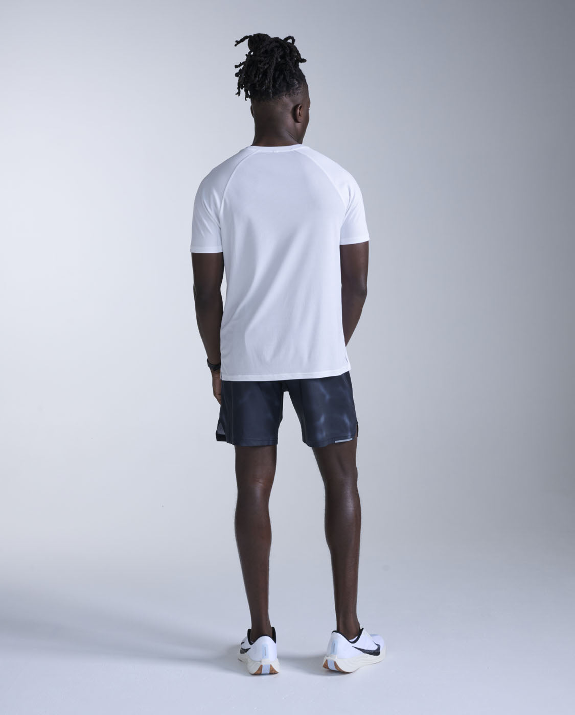 2xu-aero-7-inch-shorts-lined-pantaloncini-running-uomo-blu-navy image 7