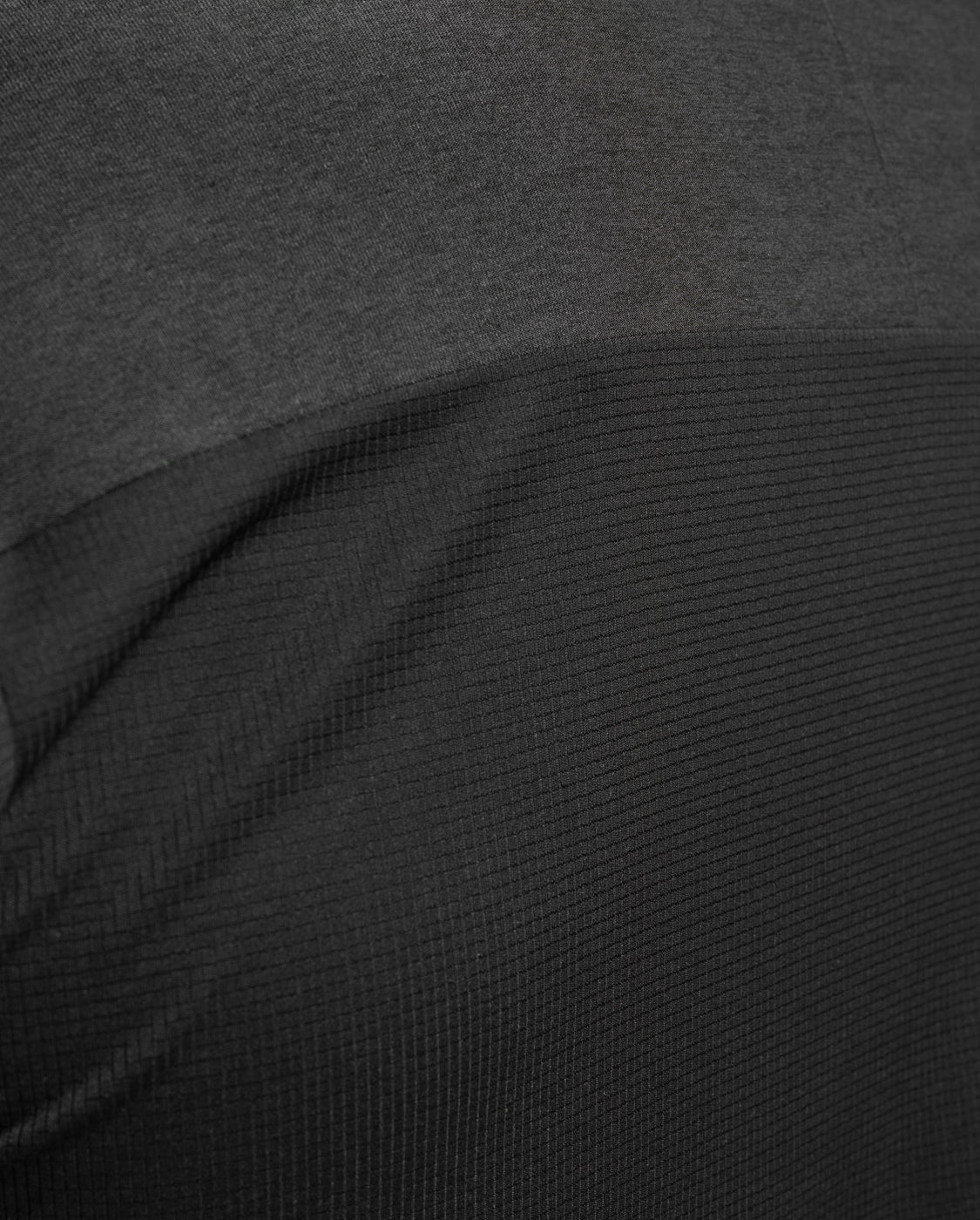 2xu-aero-1-2-zip-maglia-running-mezza-zip-nera image 6