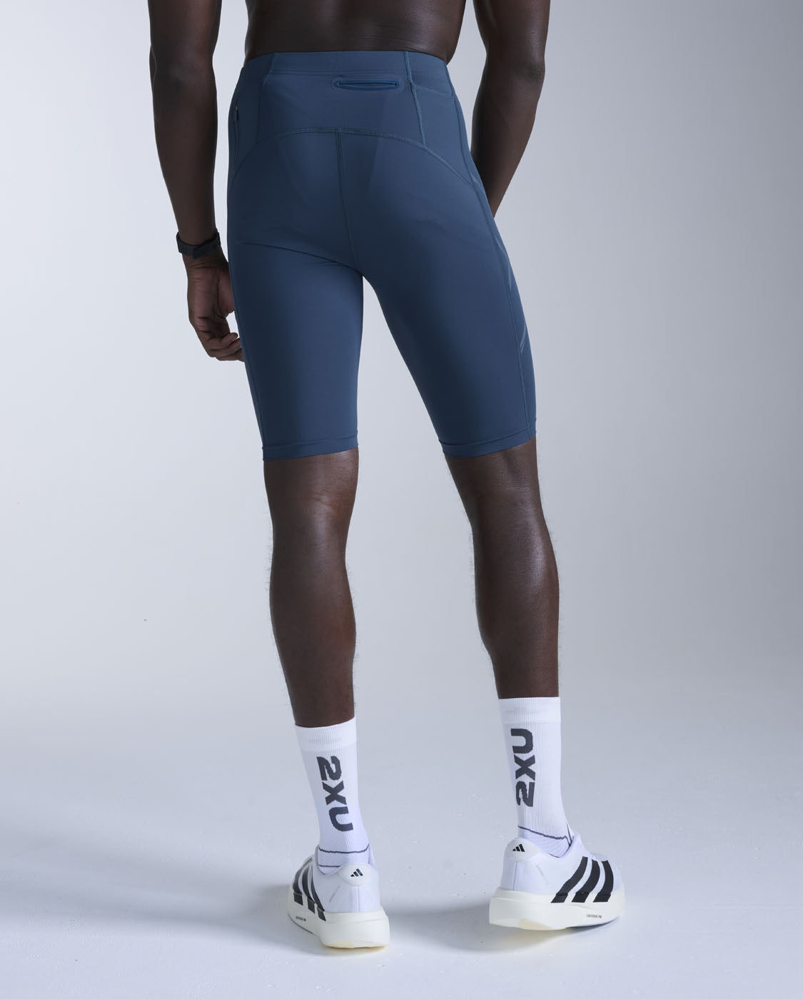 2xu-light-speed-compression-shorts-pantaloncini-a-compressione-running image 2