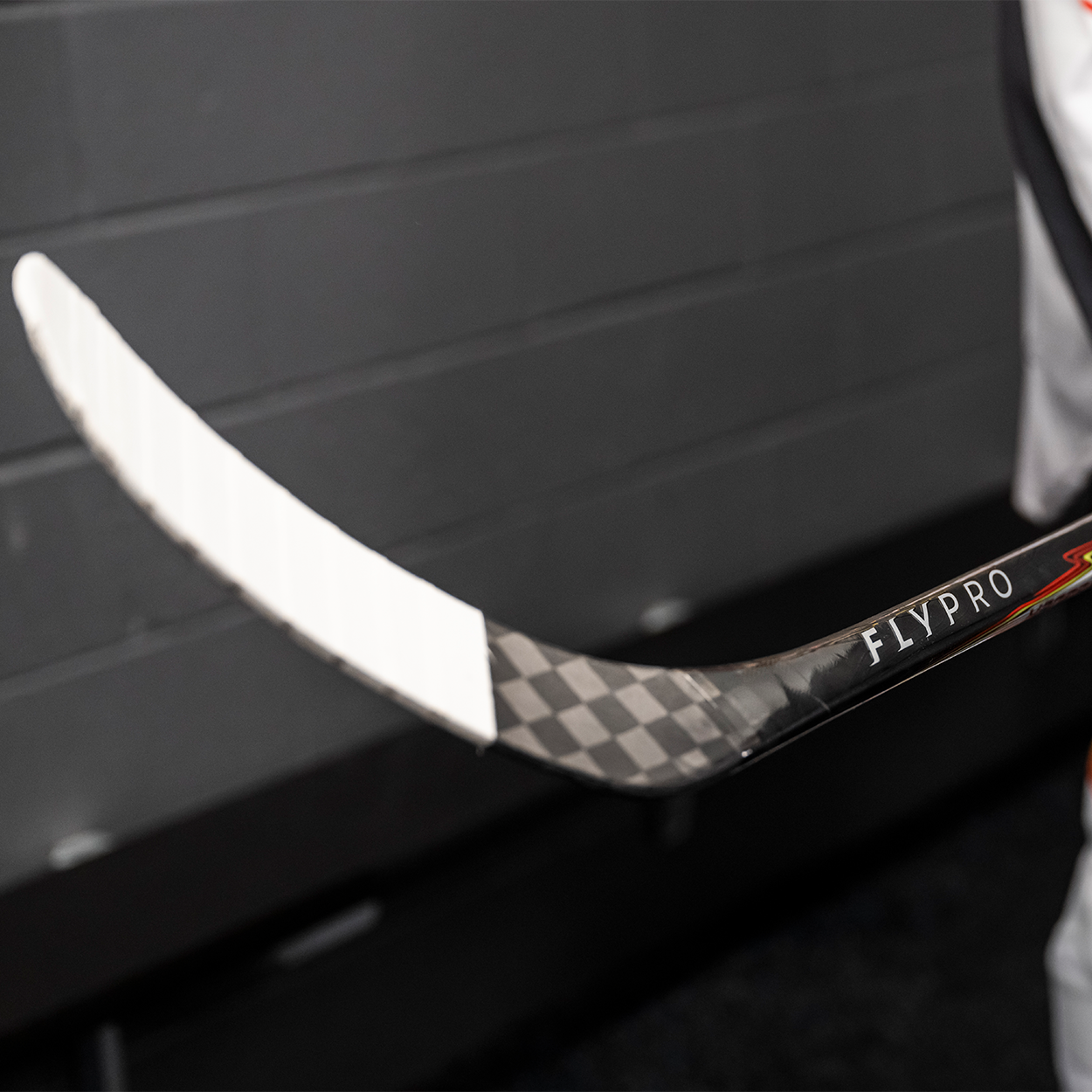 bauer-vapor-flypro-grip-stick-senior image 2