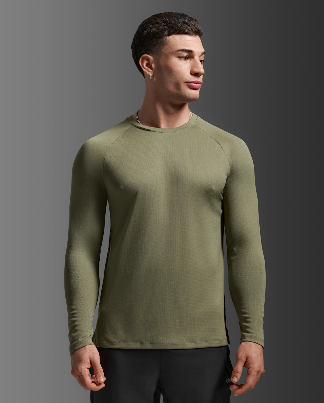 2xu-aero-long-sleeve-maglia-running-manica-lunga-verde image 2