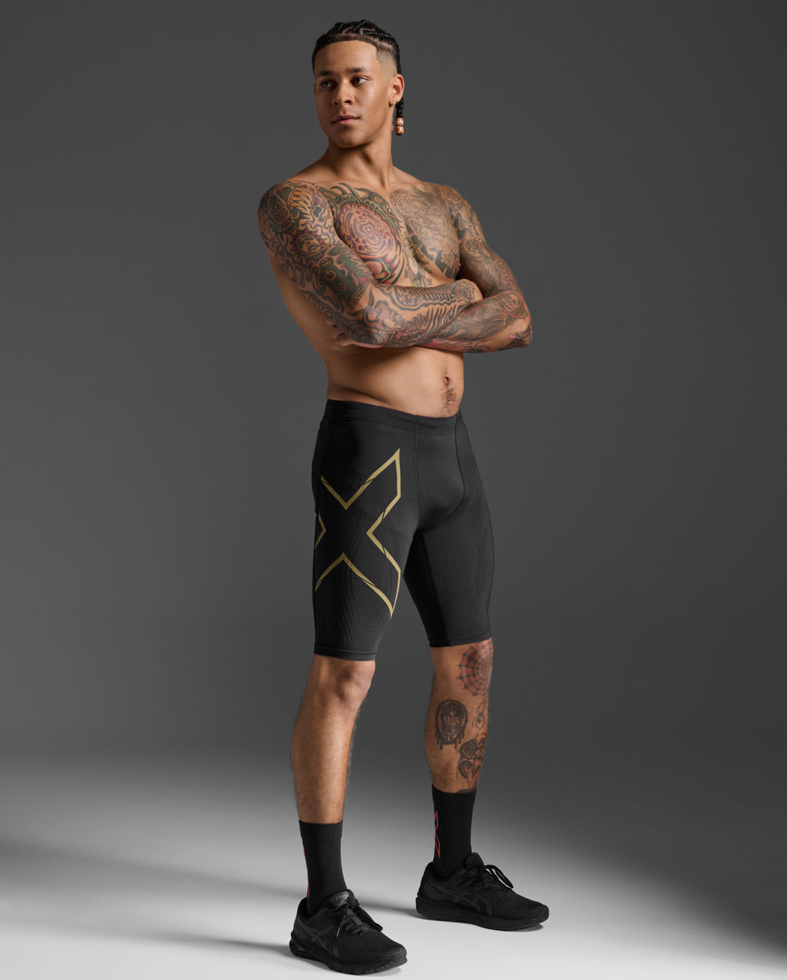 2xu-light-speed-compression-shorts-shorts-running-uomo image 4