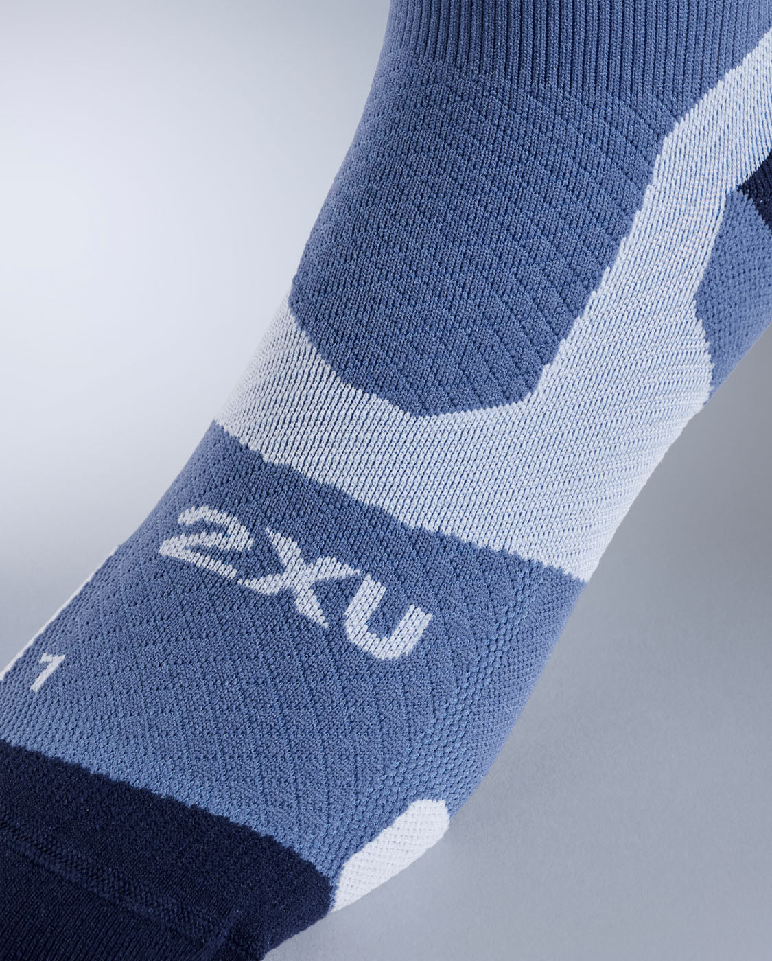 2xu-vectr-light-cushion-crew-calze-running-unisex-blu image 3