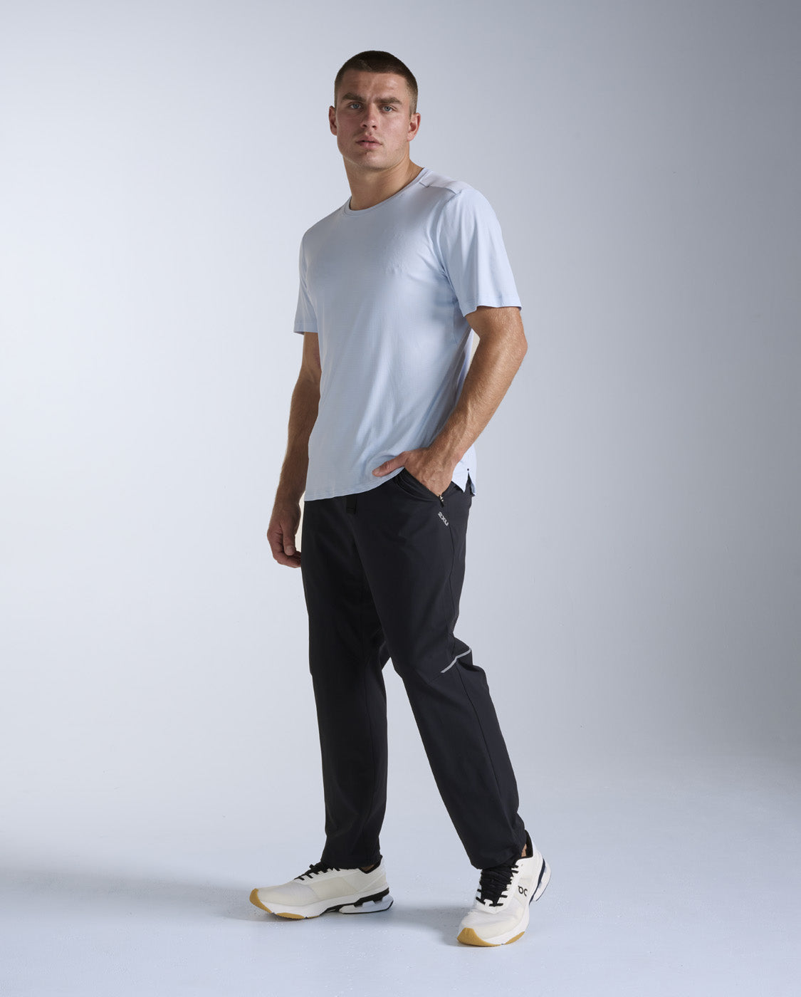 2xu-aero-trail-jogger-uomo image 5