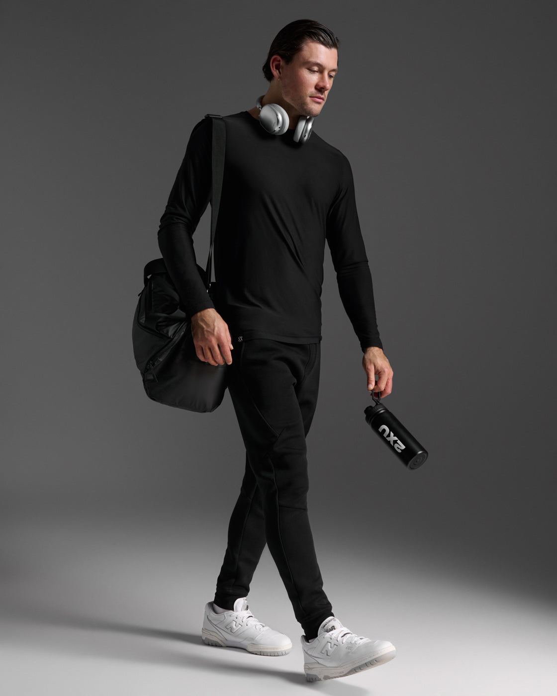 2xu-signature-long-sleeve-tee-uomo-maglia-maniche-lunghe-nera image 6