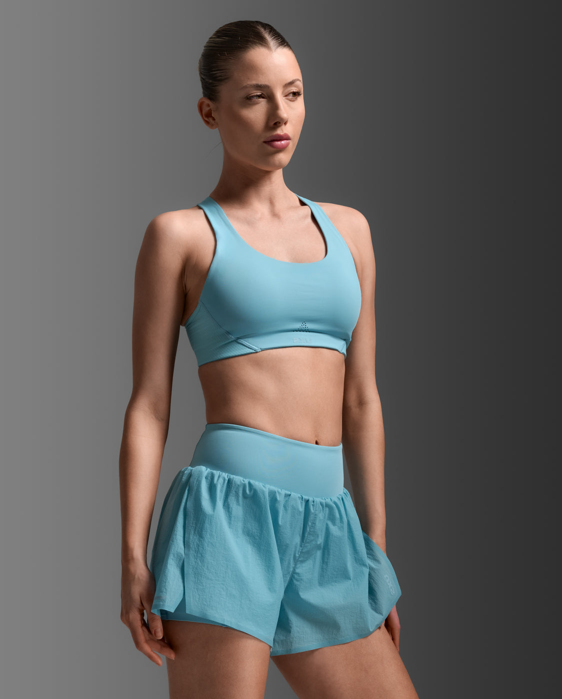 2xu-aero-mesh-medium-impact-bra-reggiseno-sportivo-running-azzurro image 4
