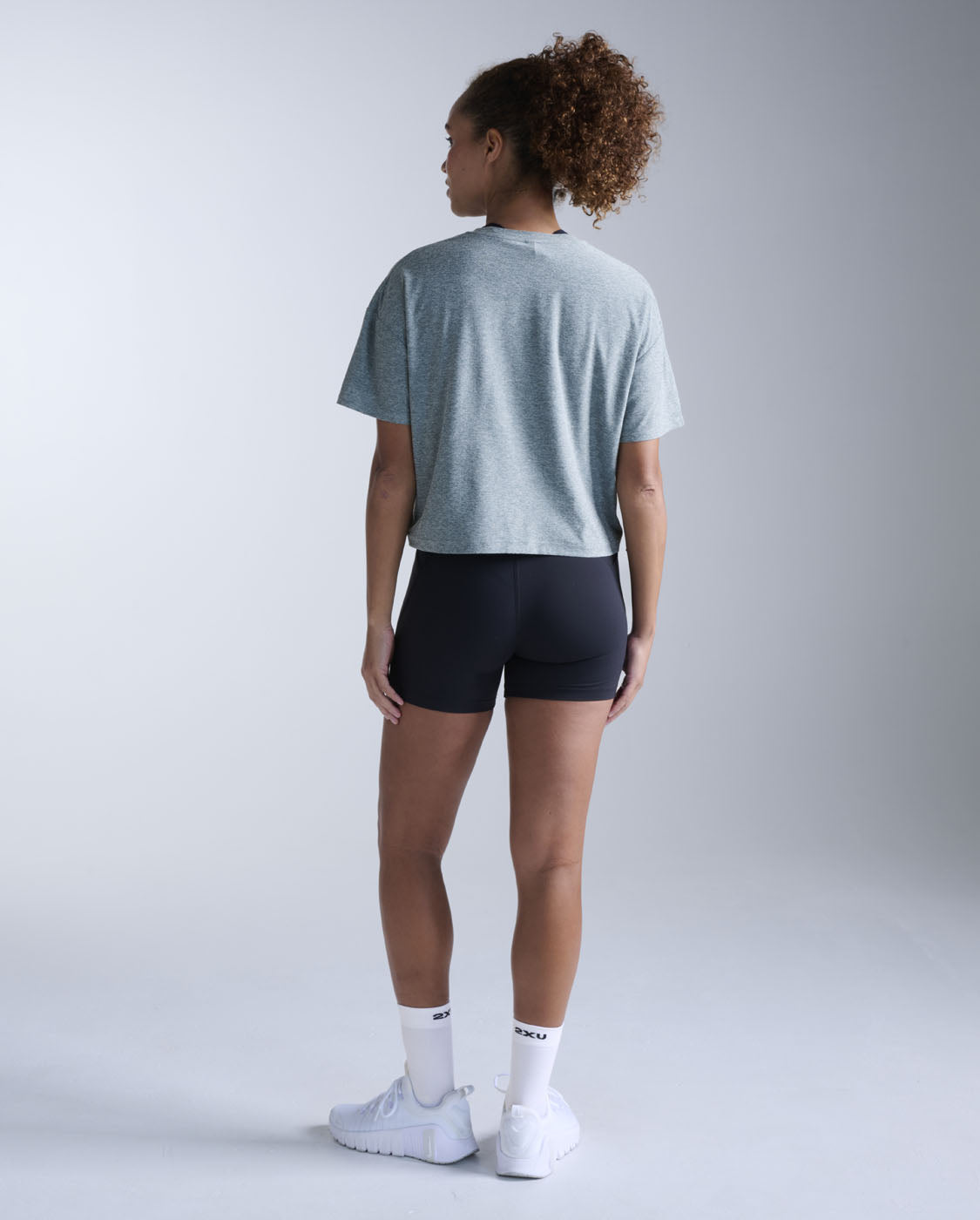 2xu-form-soft-jersey-relaxed-tee-donna-grigio-verde image 6