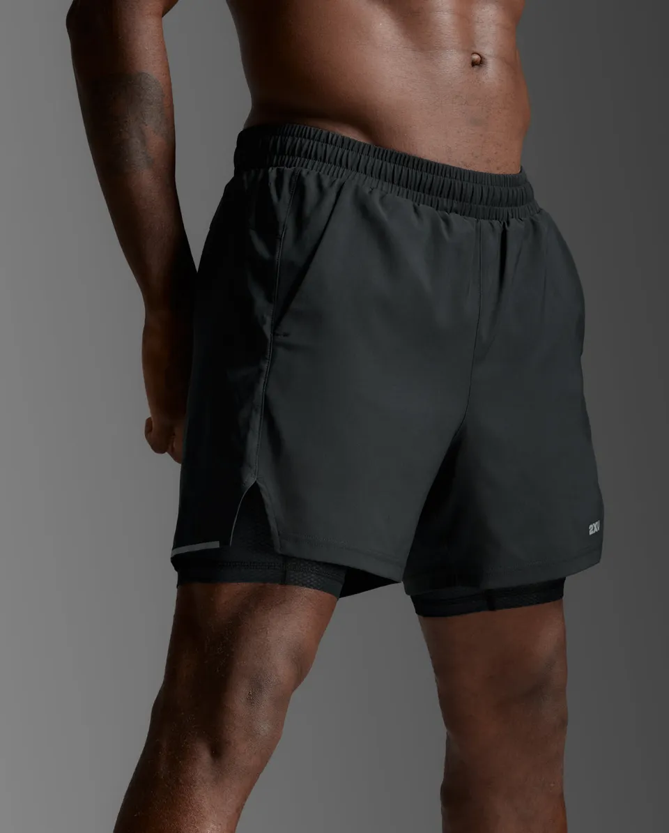 2xu-aero-mesh-2-in-1-short-5-inch-da-running-nero-base-black image 1