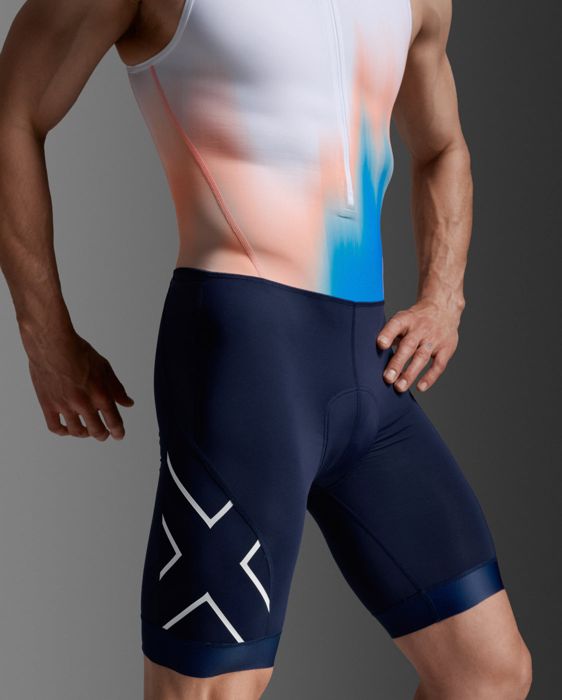 2xu-core-trisuit-tuta-triathlon-leggera image 7