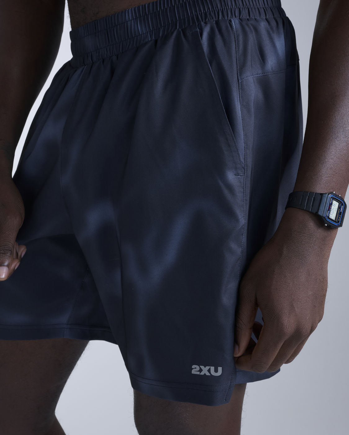 2xu-aero-7-inch-shorts-lined-pantaloncini-running-uomo-blu-navy image 4