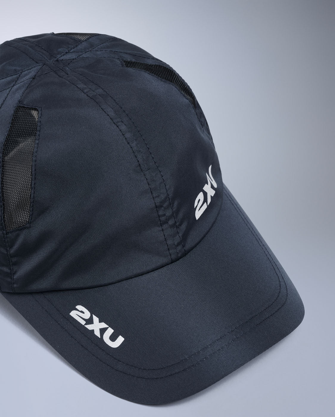 2xu-run-cap-cappellino-running-unisex-blu-6-pannelli image 4