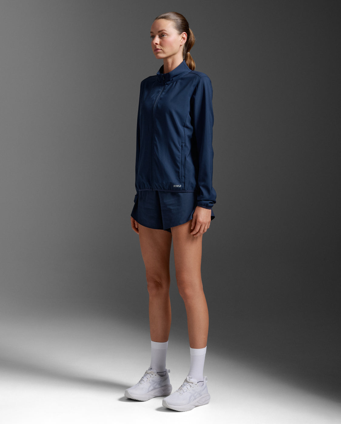 2xu-aero-jacket-donna-antipioggia-slim image 7