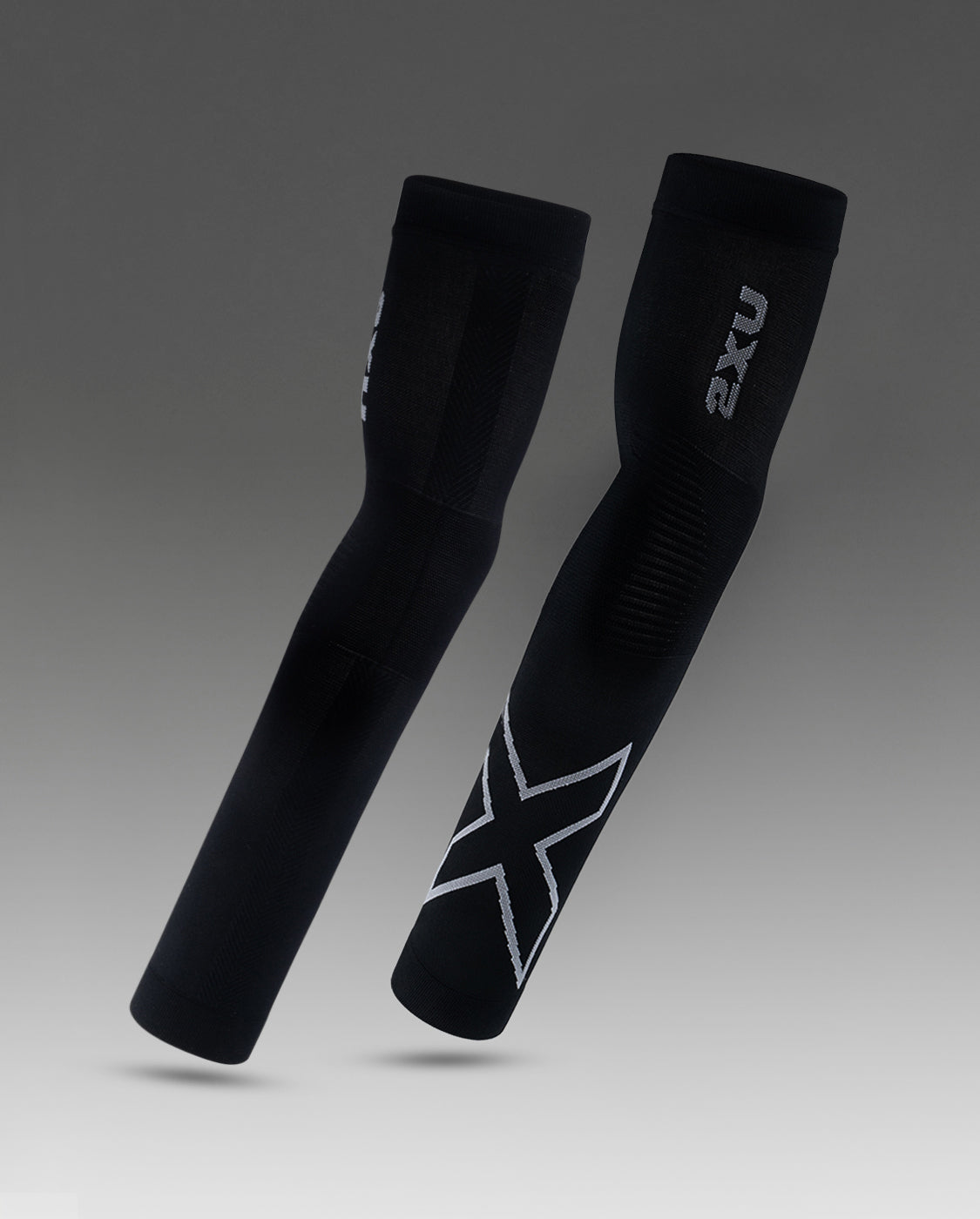 2xu-flex-manicotti-compressione-braccia-nero-paio image 2