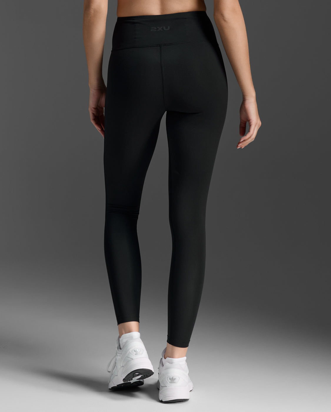 2xu-form-soft-touch-hi-rise-compression-tights-nero image 2
